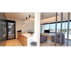 villa en Venta en Rojales. ETRV-T21