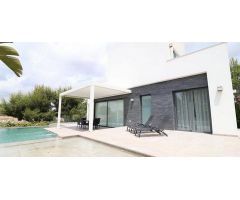 villa en Venta en Orihuela Costa. ETRV-T229