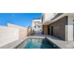 villa en Venta en Benijofar. ETRV-T237