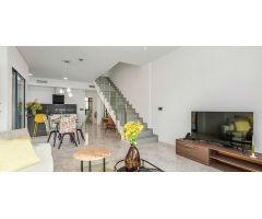 villa en Venta en Benijofar. ETRV-T237