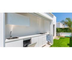 villa en Venta en Los Alcazares. ETRV-T258