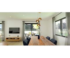 villa en Venta en Hondon De Las Nieves. ETRV-T276