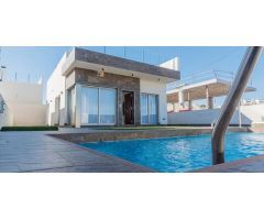 villa en Venta en Orihuela Costa. ETRV-T321