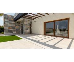 villa en Venta en Torrevieja. ETRV-T322