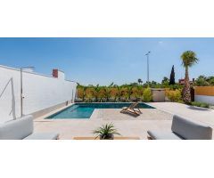 villa en Venta en Benijofar. ETRV-T351