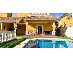 villa en Venta en Orihuela Costa. ETRV-T384