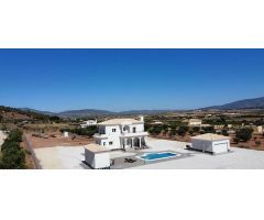 villa en Venta en Pinoso. ETRV-T392