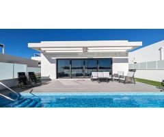 villa en Venta en Orihuela. ETRV-T398