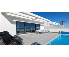 villa en Venta en Orihuela. ETRV-T398