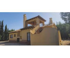 villa en Venta en Fuente Alamo. ETRV-T45
