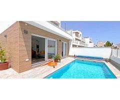 villa en Venta en San Pedro Del Pinatar. ETRV-T651
