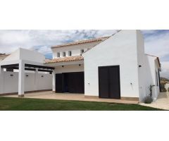 villa en Venta en Algorfa. ETRV-T662