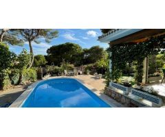 villa en Venta en Orihuela Costa. ETRV-T665