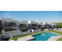 bungalow en Venta en San Miguel De Salinas. ETRV-T688