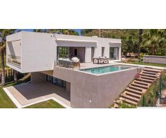 villa en Venta en San Miguel De Salinas. ETRV-T704