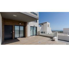 bungalow en Venta en San Miguel De Salinas. ETRV-T842