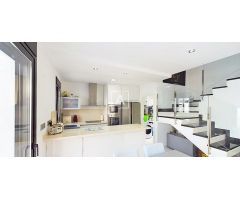 villa en Venta en Los Montesinos. ETRV-T843