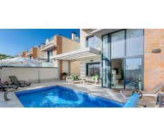 villa en Venta en Orihuela Costa. ETRV-T855