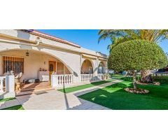 villa en Venta en Ciudad Quesada. ETRV-T1598