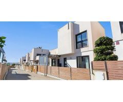 villa en Venta en Torrevieja. ETRV-T1681