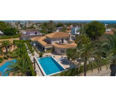 villa en Venta en Orihuela Costa. ETRV-T1721