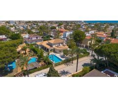 villa en Venta en Orihuela Costa. ETRV-T1721