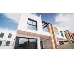 villa en Venta en Pilar De La Horadada. ETRV-T1754