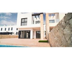 villa en Venta en Pilar De La Horadada. ETRV-T1754