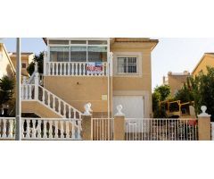 villa en Venta en Orihuela Costa. ETRV-T1762