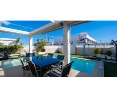 villa en Venta en Santa Pola. ETRV-T1783