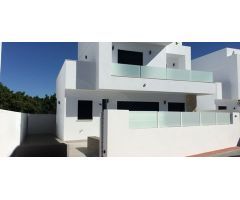 villa en Venta en Los Montesinos. ETRV-T1836