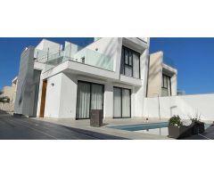 villa en Venta en Benijofar. ETRV-T1957