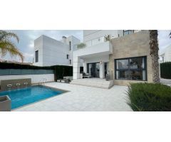villa en Venta en Ciudad Quesada. ETRV-T1993