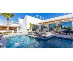 villa en Venta en Los Montesinos. ETRV-T2097