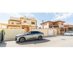 villa en Venta en Torrevieja. ETRV-T2136