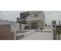 villa en Venta en Daya Nueva. ETRV-T2160