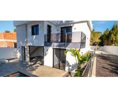villa en Venta en Torrevieja. ETRV-T2263