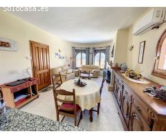 Villa con piscina privada. SISK-T119