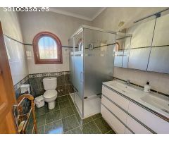 Villa con piscina privada. SISK-T119