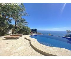 Villa en primera línea con vistas al mar. SISK-T120