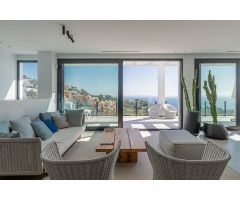 Fantástica Villa con vistas al mar, en venta en Altea, Costa Blanca.. SISK-T129