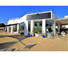 Se vende espacio comercial en Moraira, cerca de la ciudad.. SISK-T18
