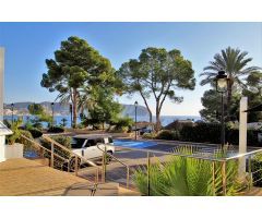 Se vende espacio comercial en Moraira, cerca de la ciudad.. SISK-T18
