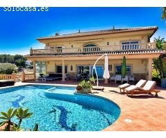 Lujosa villa con impresionantes vistas al mar en venta en Benissa, La Fustera. SISK-T182