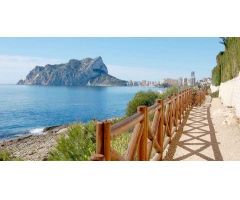 Lujosa villa con impresionantes vistas al mar en venta en Benissa, La Fustera. SISK-T182