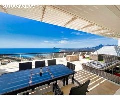 Apartamento con espectaculares vistas al mar y la montaña en Altea Hills. SISK-T183