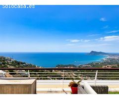 Apartamento con espectaculares vistas al mar y la montaña en Altea Hills. SISK-T183