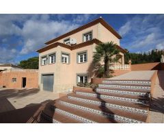 Venta. Chalet/Villa en Calpe. SISK-T198