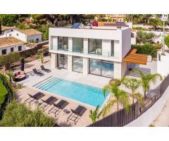 Villa moderna con vistas al mar en venta en Benissa, Costa Blanca.. SISK-T207