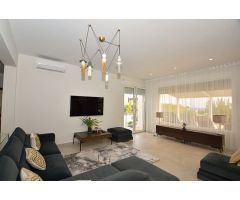 Villa de lujo en venta en Jávea con vistas al mar. SISK-T223